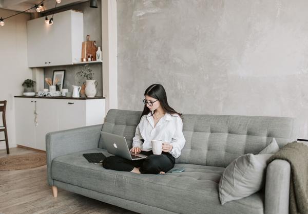 girl on computer